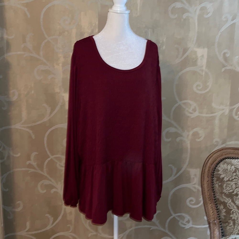 Lane Bryant long sleeve top. Size 26/28